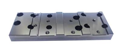 进料下夹安装板1